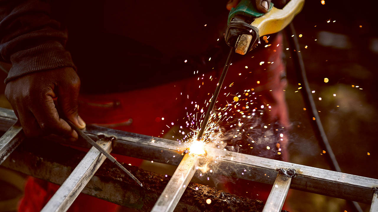 Determination of Moisture in Welding Flux
